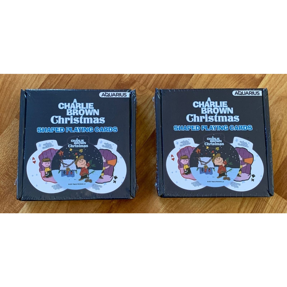 A Charlie Brown Christmas Shaped Playing Cards‎